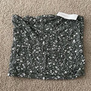 Womens cropped tube top